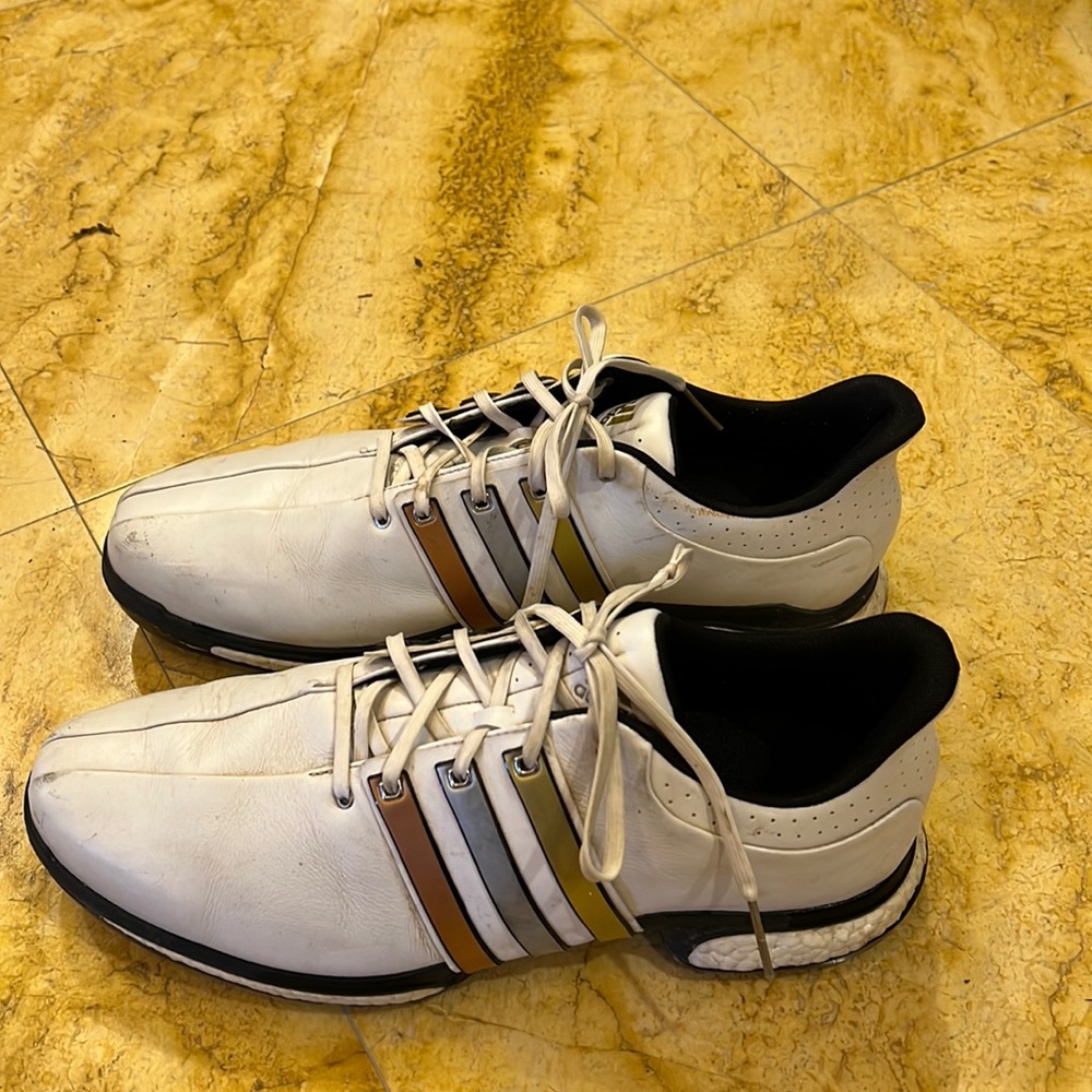 Adidas Men’s TOUR360 Golf Shoes.